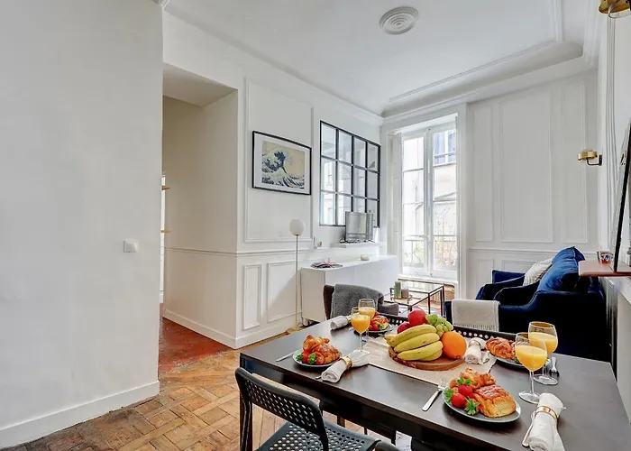 Bnbnova - Heart Of Le Marais *