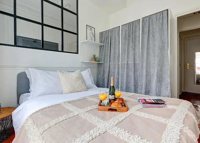 Bnbnova - Heart Of Le Marais Apartamento